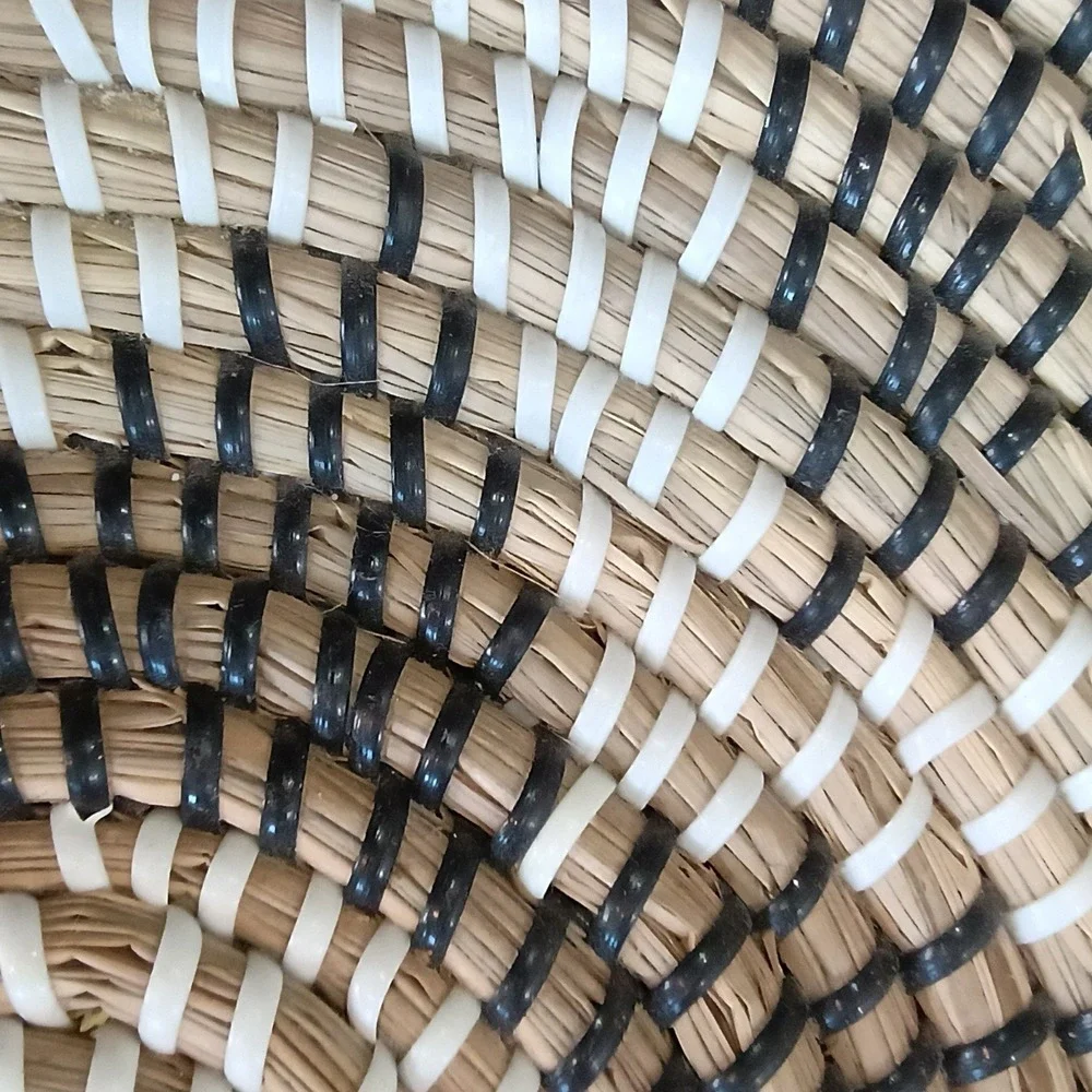 Handwoven Seagrass Coiled Wall Basket‎ Black White Spiral Boho Decor 14.5 Inch